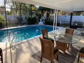 Private Pool at Hidden Gem ready for your family:)